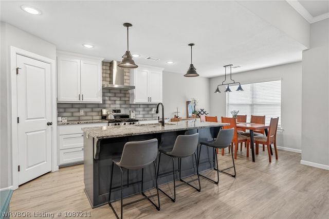 305 Boulder Drive, Van Buren, AR 72956