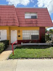 5231 NW 27th Street 8A, Lauderhill, FL 33313