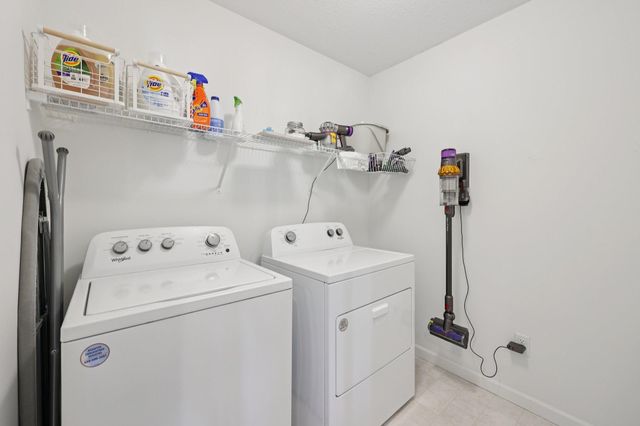 18528 60th Avenue N, Plymouth, MN 55446