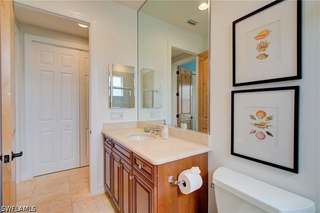 2855 Tiburon BLVD E 102, Naples, FL 34109