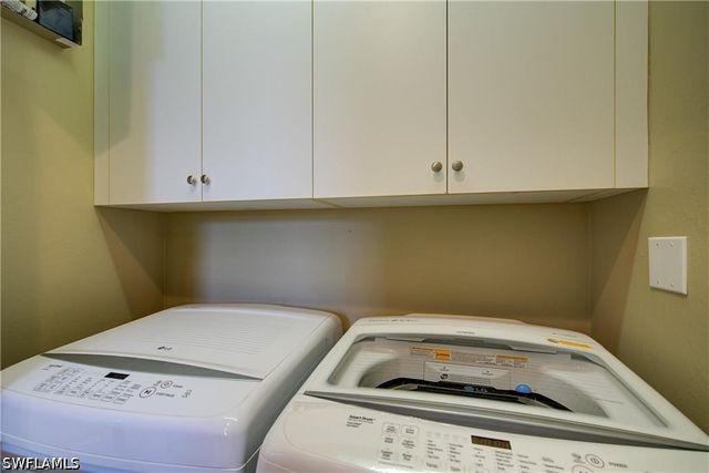 2855 Tiburon BLVD E 102, Naples, FL 34109