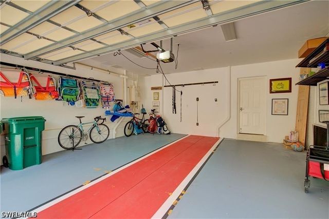 2855 Tiburon BLVD E 102, Naples, FL 34109