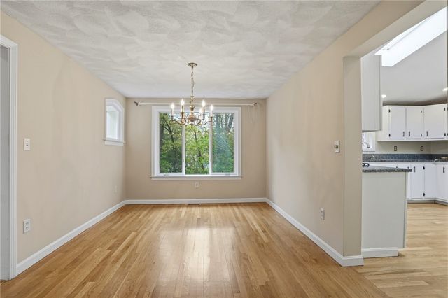 135 Red Chimney Drive, Warwick, RI 02886