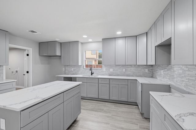 1237 PELICAN PL, New Braunfels, TX 78130