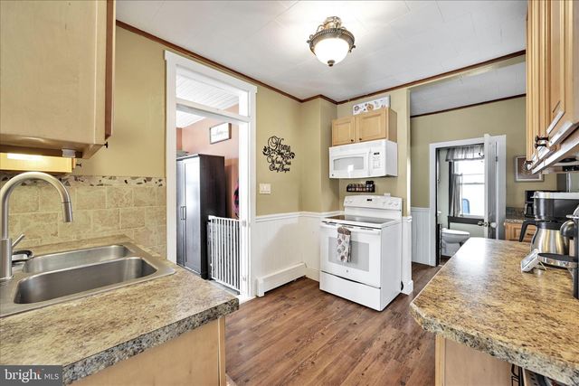 849 DEEP CREEK RD, Ashland, PA 17921