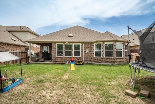 6620 Roaring Creek, Denton, TX 76226
