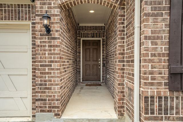 6620 Roaring Creek, Denton, TX 76226