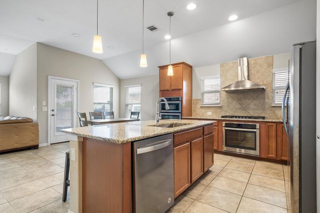 6620 Roaring Creek, Denton, TX 76226