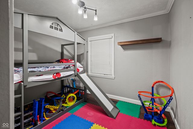 988 Rolling Hill Road, Greenwood, IN 46142