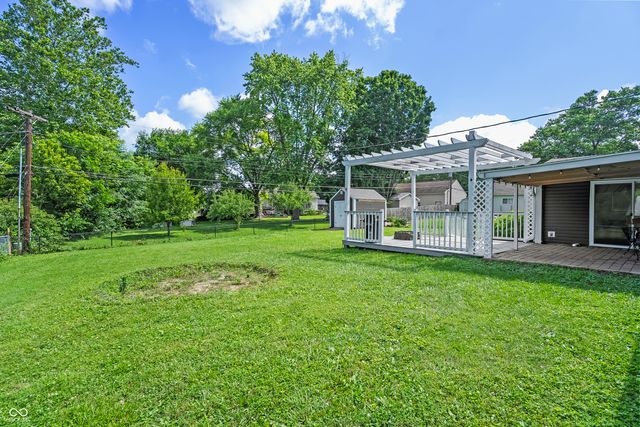 988 Rolling Hill Road, Greenwood, IN 46142