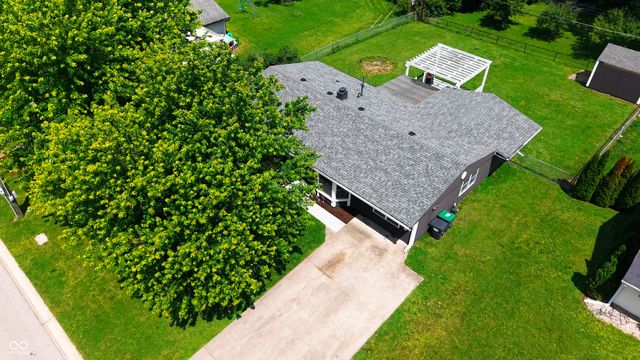 988 Rolling Hill Road, Greenwood, IN 46142