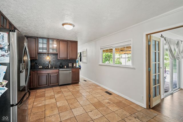 988 Rolling Hill Road, Greenwood, IN 46142