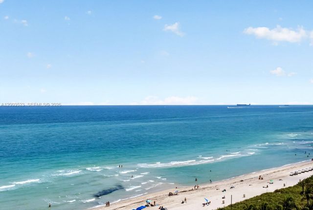 6423 Collins Ave 1204, Miami Beach, FL 33141