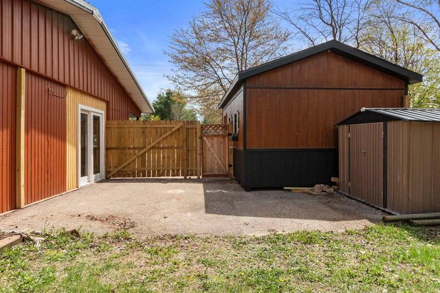 W7570 STATE ROAD 152, Wautoma, WI 54982