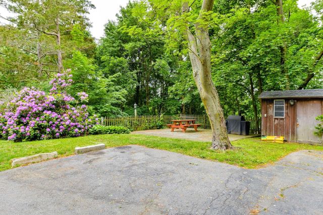 51 Wolcott Rd. 1, Brookline, MA 02467