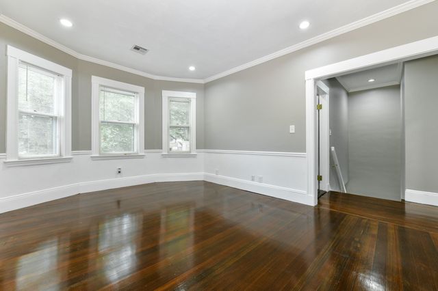 51 Wolcott Rd. 1, Brookline, MA 02467