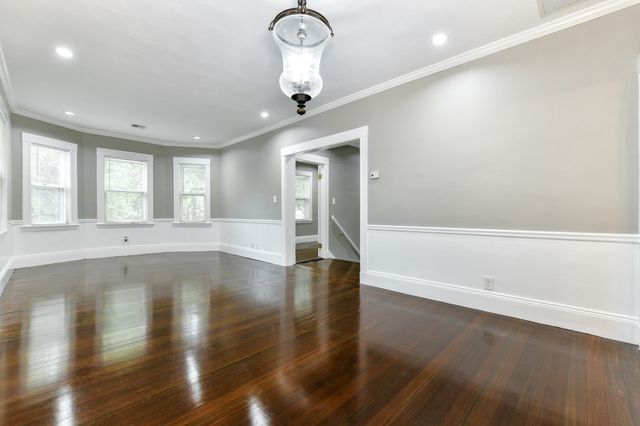 51 Wolcott Rd. 1, Brookline, MA 02467