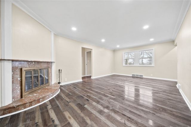 3642 Churchview Ave Ext, Baldwin Boro, PA 15236