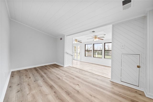 3642 Churchview Ave Ext, Baldwin Boro, PA 15236