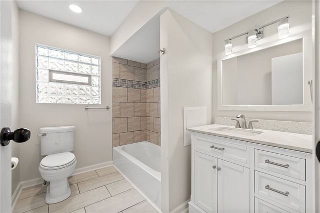 3642 Churchview Ave Ext, Baldwin Boro, PA 15236