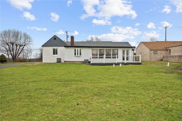 3642 Churchview Ave Ext, Baldwin Boro, PA 15236