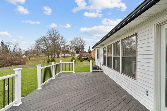 3642 Churchview Ave Ext, Baldwin Boro, PA 15236