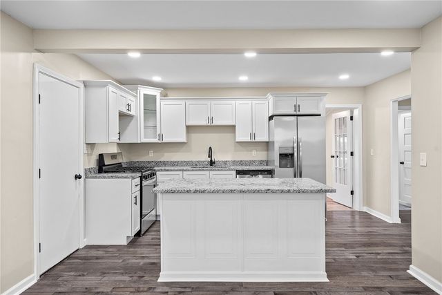 3642 Churchview Ave Ext, Baldwin Boro, PA 15236