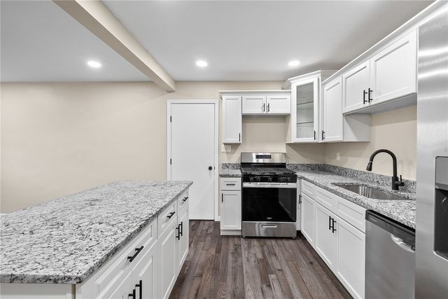 3642 Churchview Ave Ext, Baldwin Boro, PA 15236