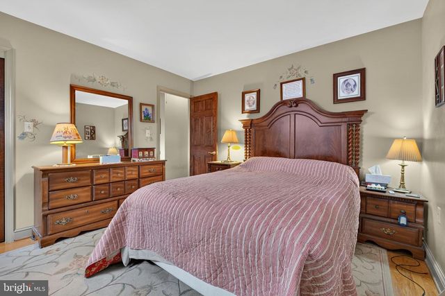 20 LOCUST ST, Talmage, PA 17580