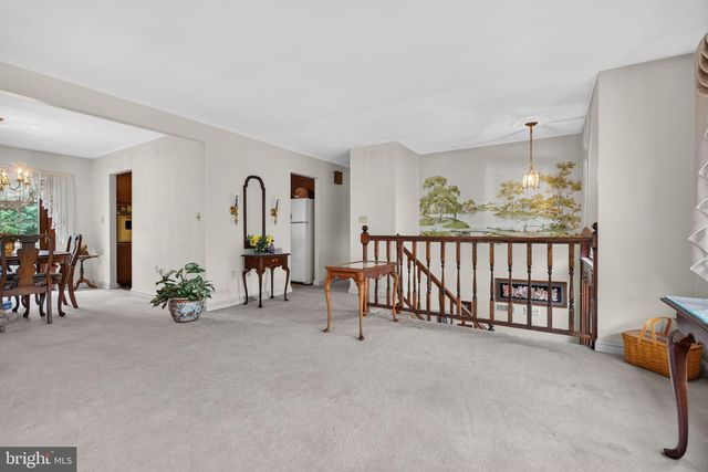 20 LOCUST ST, Talmage, PA 17580