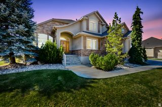 686 WELLINGTON DR, Kaysville, UT 84037