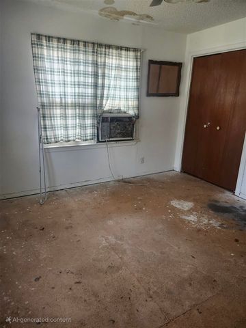 1504 SW 6th St, Lawton, OK 73501