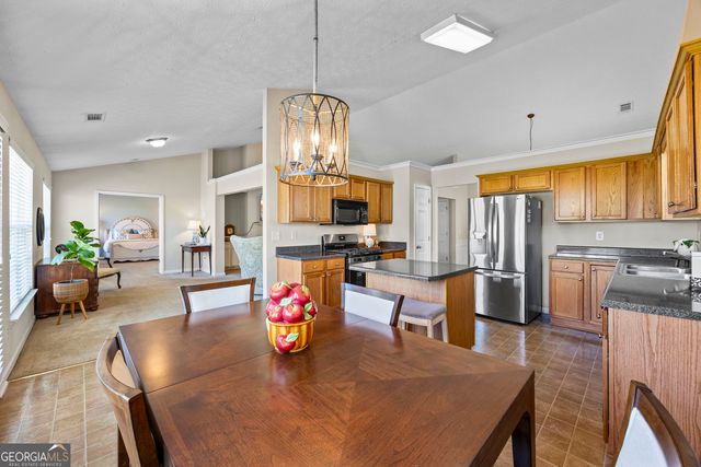 3157 Nikle Creek Cove, Snellville, GA 30039