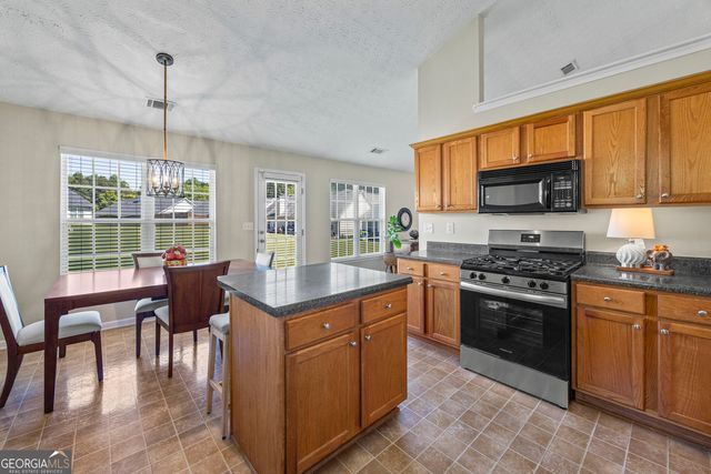 3157 Nikle Creek Cove, Snellville, GA 30039