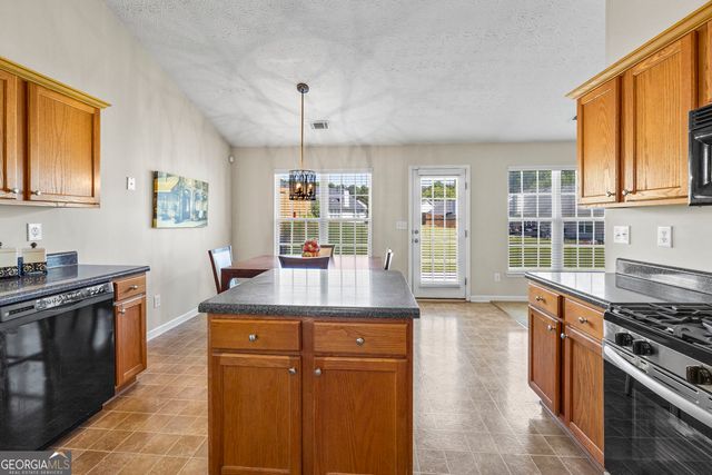 3157 Nikle Creek Cove, Snellville, GA 30039