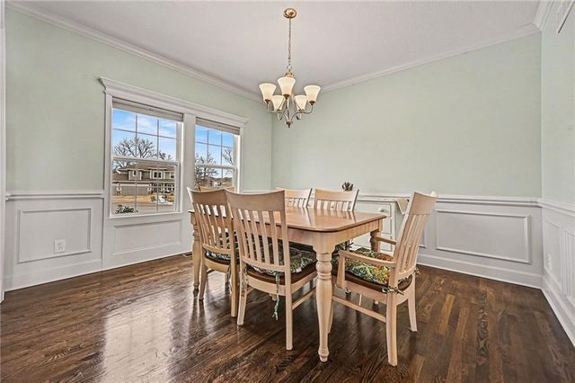 1200 Silverleaf Court, Liberty, MO 64068