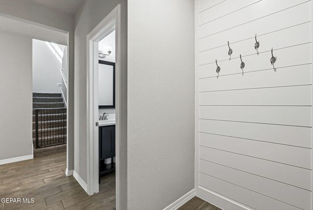 1048 Nepal Sky Street, Horizon City, TX 79928