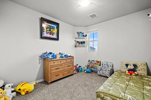 1048 Nepal Sky Street, Horizon City, TX 79928