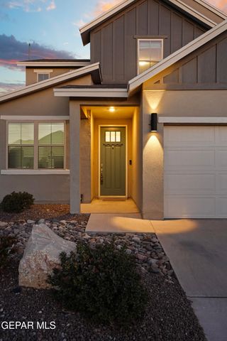 1048 Nepal Sky Street, Horizon City, TX 79928