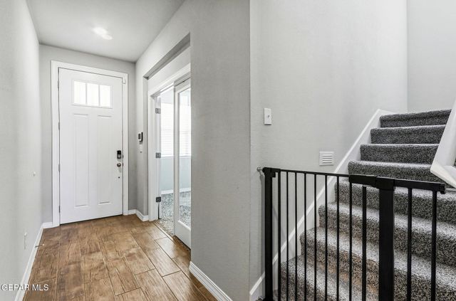 1048 Nepal Sky Street, Horizon City, TX 79928