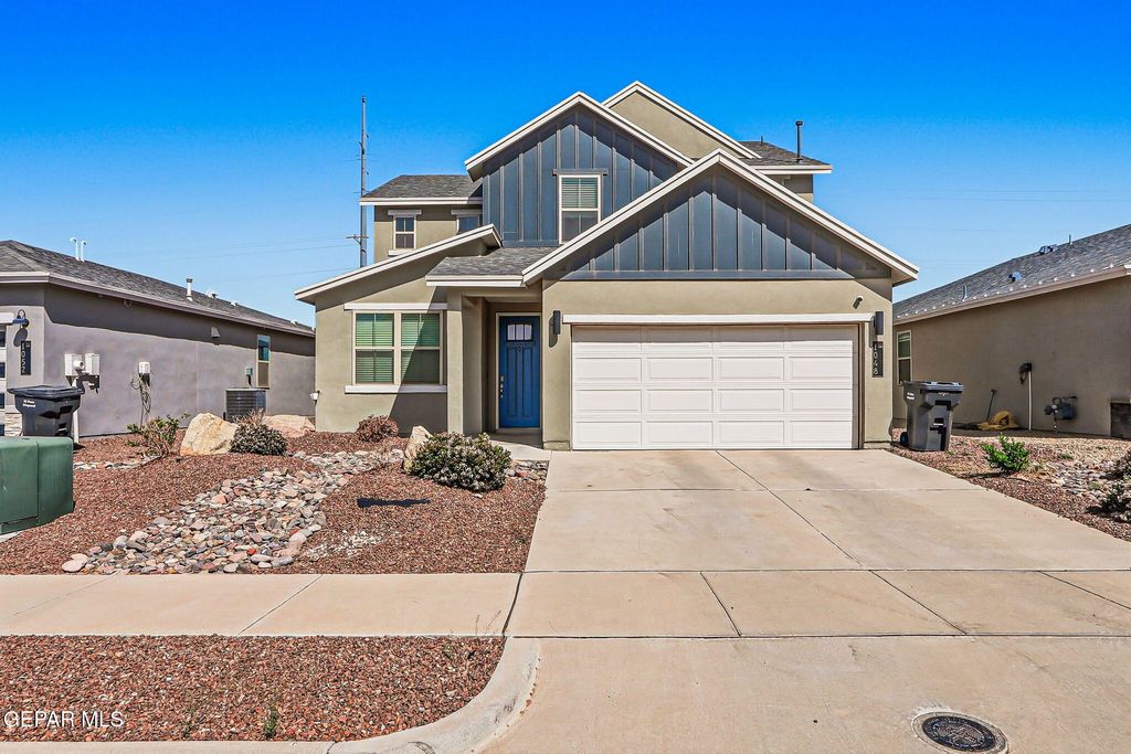 1048 Nepal Sky Street, Horizon City, TX 79928