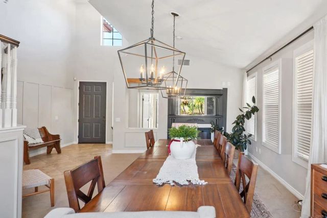 561 Chesterfield Circle, San Marcos, CA 92069