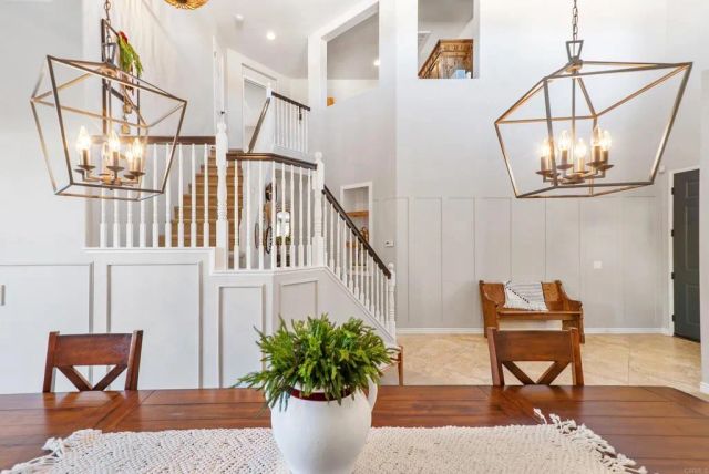 561 Chesterfield Circle, San Marcos, CA 92069