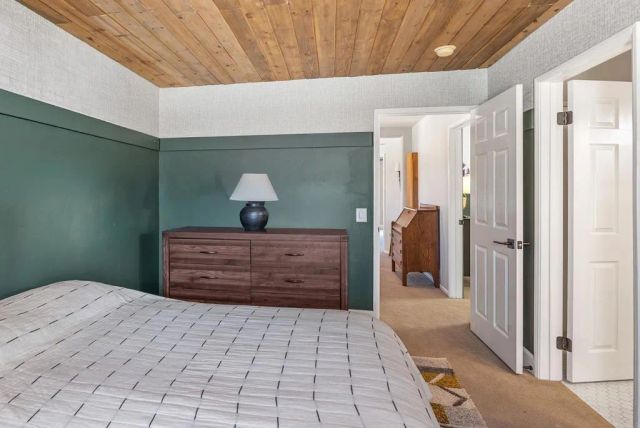 561 Chesterfield Circle, San Marcos, CA 92069