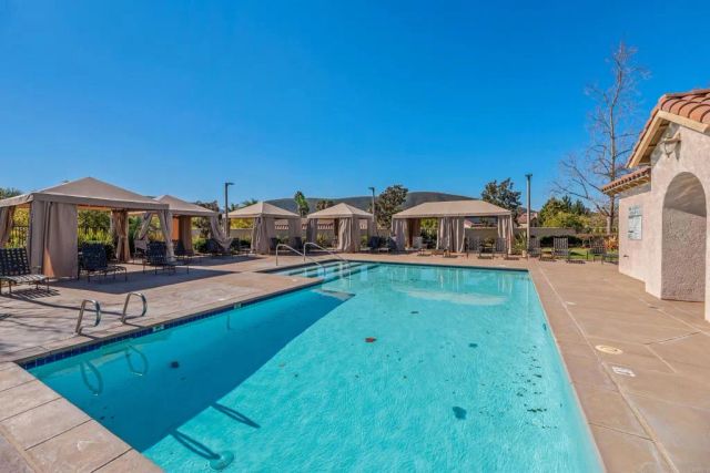 561 Chesterfield Circle, San Marcos, CA 92069