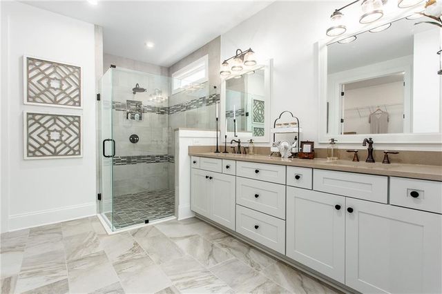 869 Salton Way, Hoschton, GA 30548