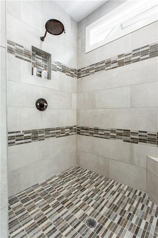 869 Salton Way, Hoschton, GA 30548