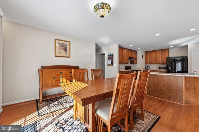 8953 CHAPEL AVE, Ellicott City, MD 21043