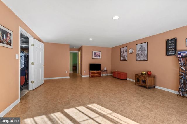 8953 CHAPEL AVE, Ellicott City, MD 21043