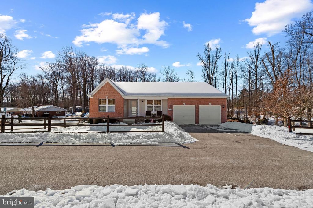 8953 CHAPEL AVE, Ellicott City, MD 21043